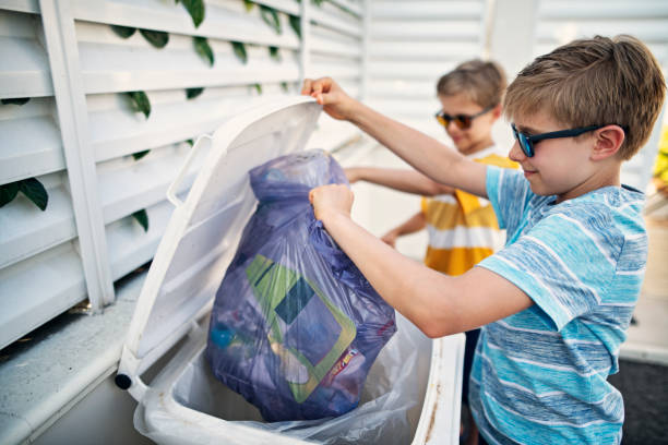 Best Professional Junk Removal  in Fairbank, IA