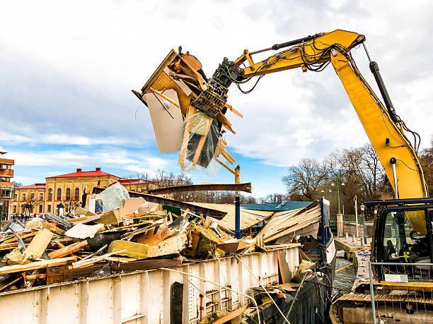 Best Local Junk Hauling  in Fairbank, IA